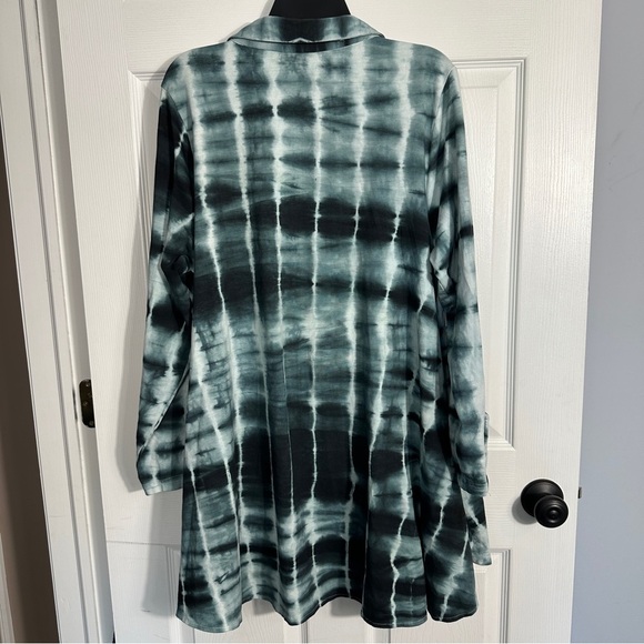 Snapdragon & Twig XL button front top/jacket, tie dye look, stretch, comfy - Picture 9 of 9